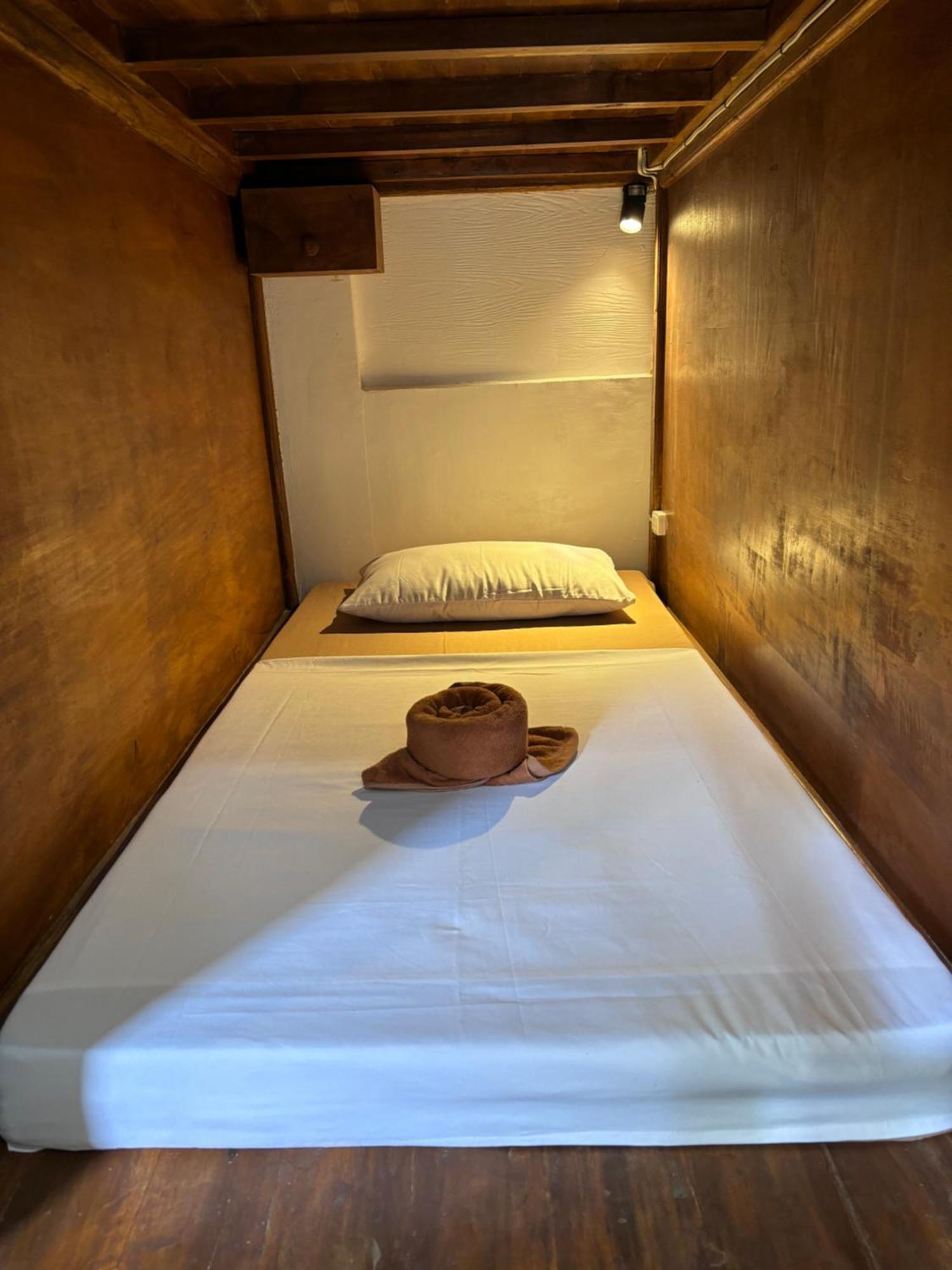 Paradiso Hostel Ел Нидо Екстериор снимка