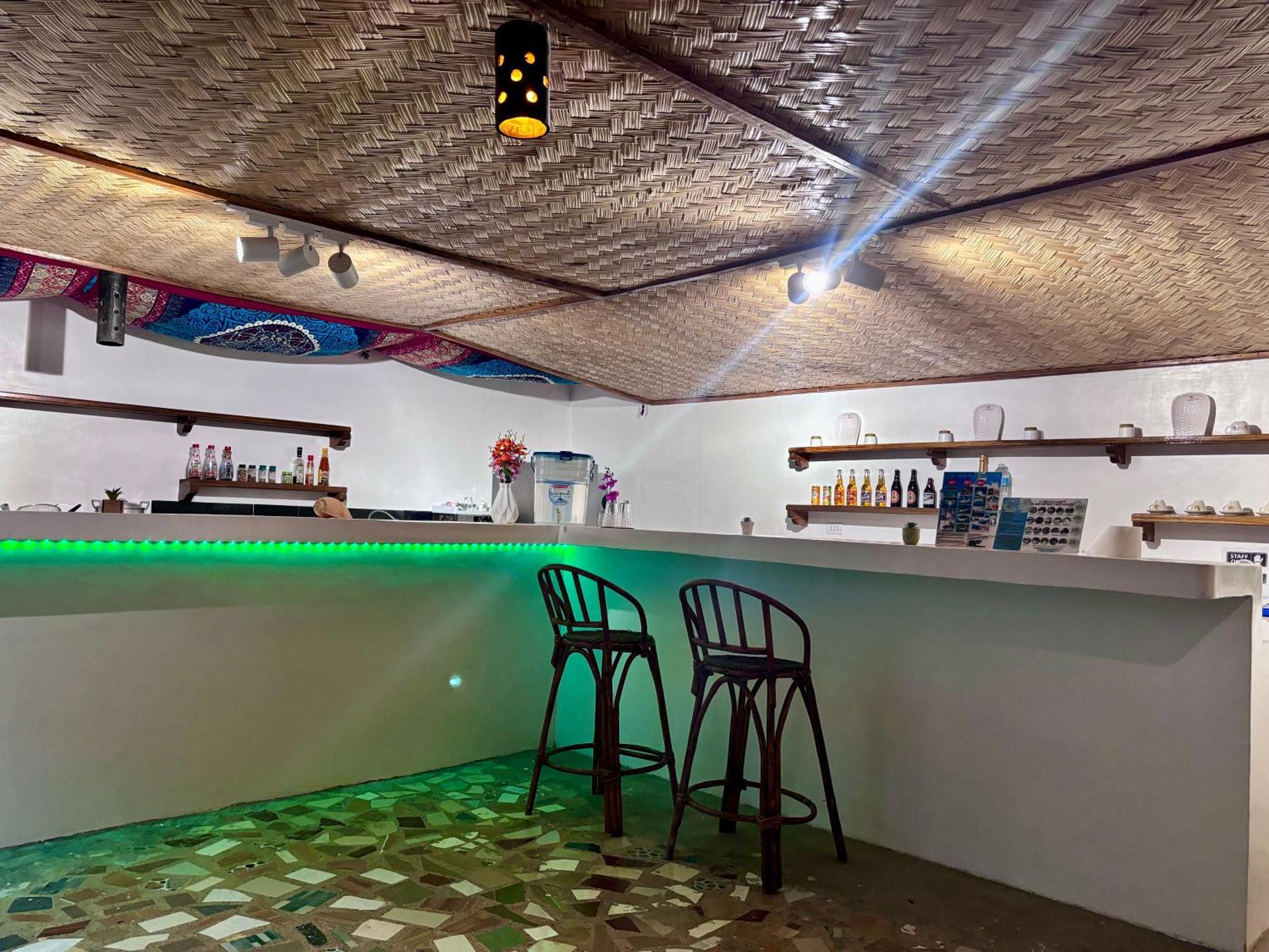 Paradiso Hostel Ел Нидо Екстериор снимка